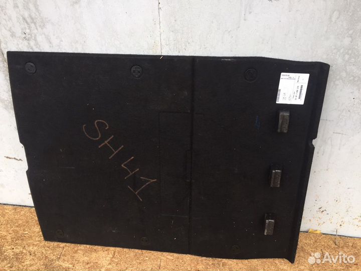 Пол багажника на BMW F32