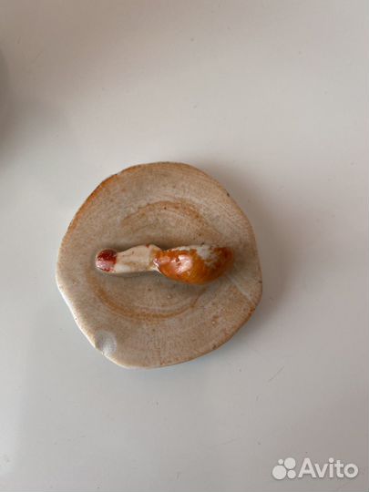 Статуэтка чернильница