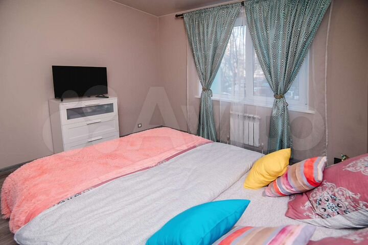 2-к. квартира, 80 м², 1/20 эт.