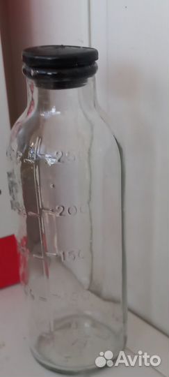 Бутылка с делениями, бутылка с притертой пробкой