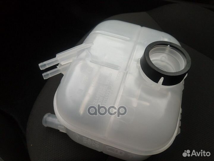 Бачок расширительный 1682641080 general motors