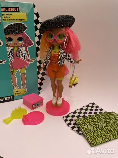 Кукла Lol OMG neonlicious новая