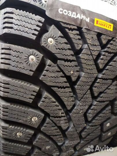 Pirelli Formula Ice 215/60 R16 99T