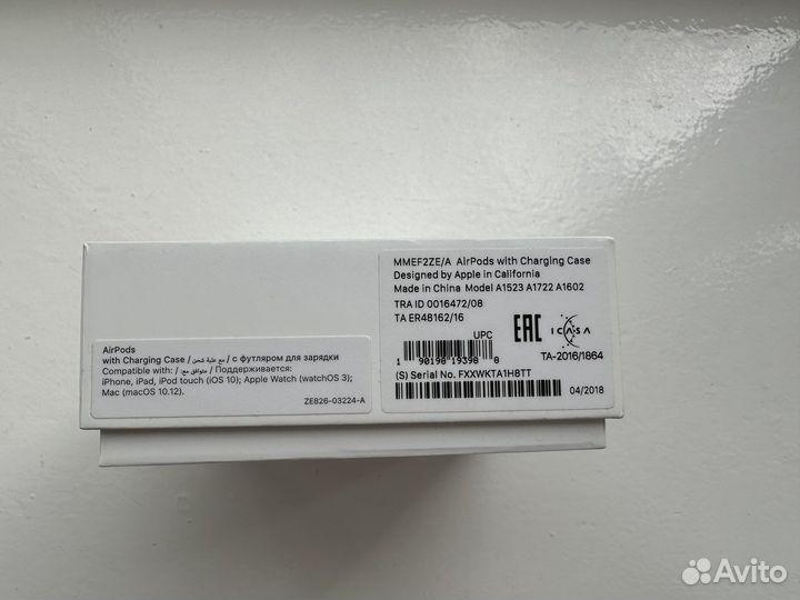 Наушник AirPods левый с чехлом