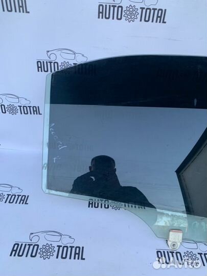 Стекло двери заднее правое Honda Accord 7/ CL9