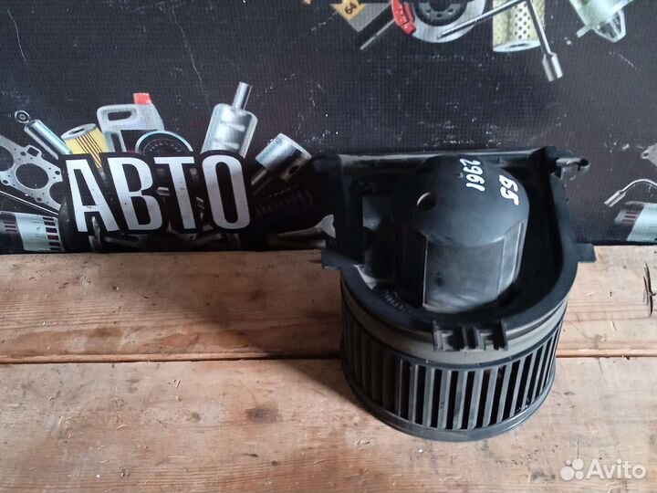 Моторчик печки Фольксваген passat b5