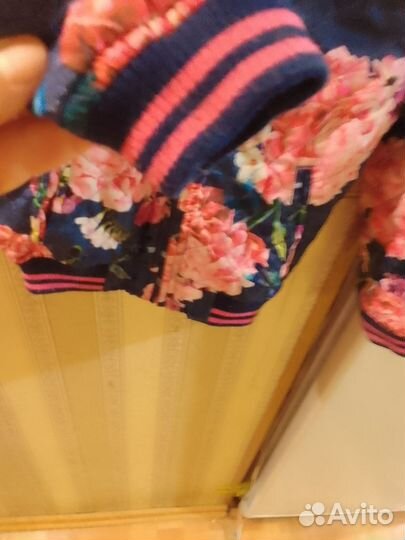 Легкая ветровка 104 размер