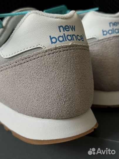 New Balance 373