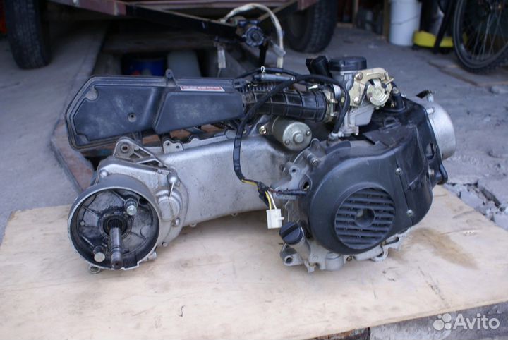 Двигатель на скутер QMB 139, 80 кубиков