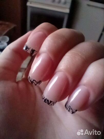 Маникюр на дому