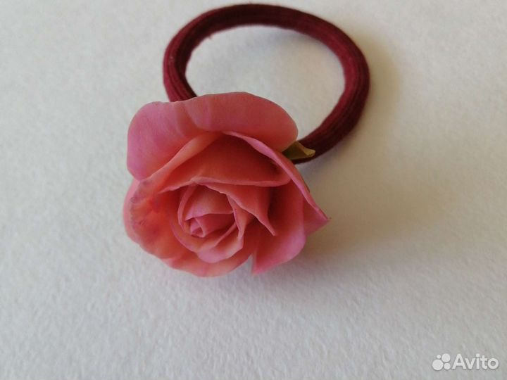 Резинка для волос из полимерной глины