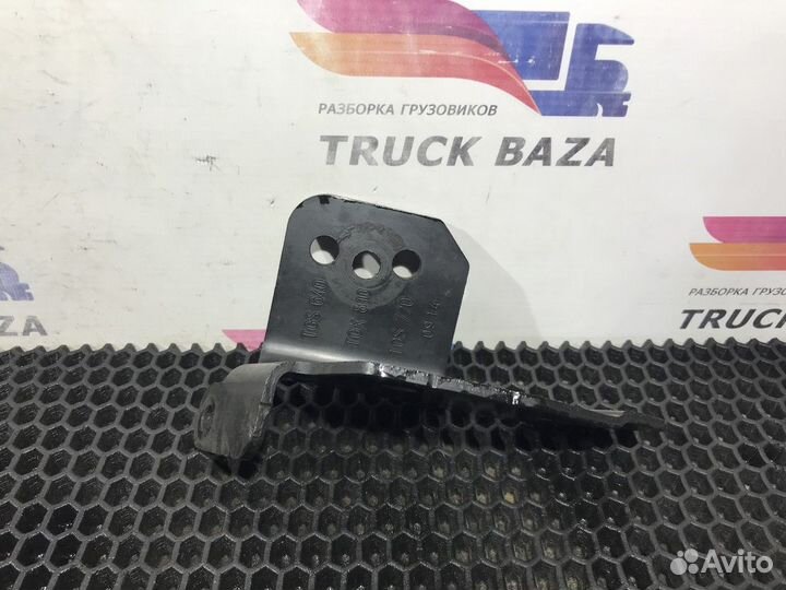 Кронштейн радиатора L Man TGS, Man TGX