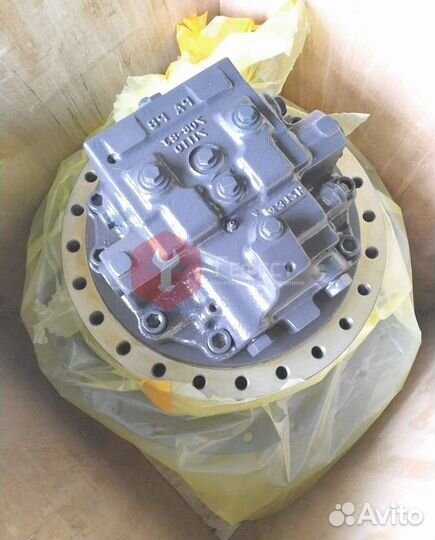 Гидромотор хода Komatsu PC400-7 706-8L-01030