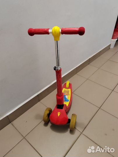 Самокат детский трехколесный
