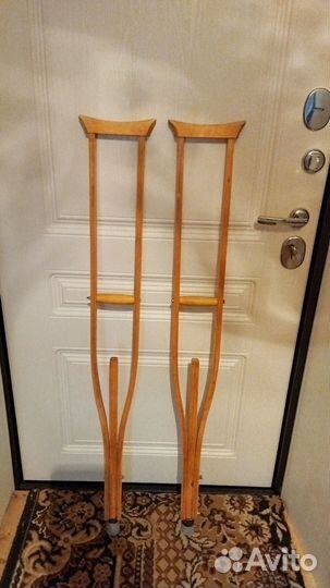 Костыли подмышечные деревянные