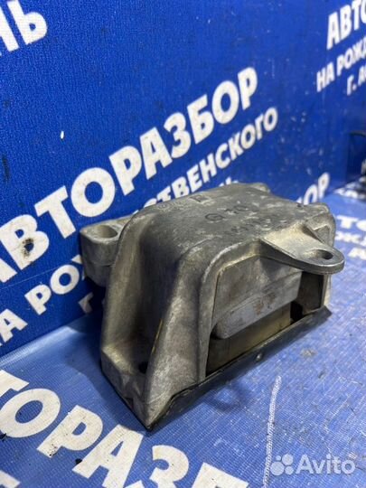 Подушка двигателя Skoda Octavia Tour лифтбэк AEH