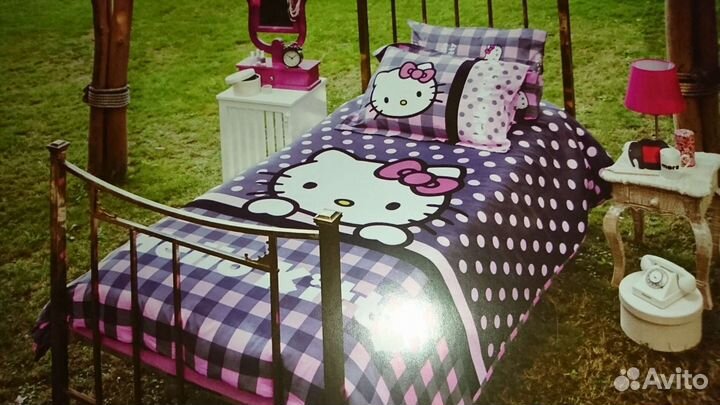 Комплект белья Китти в металлической коробке