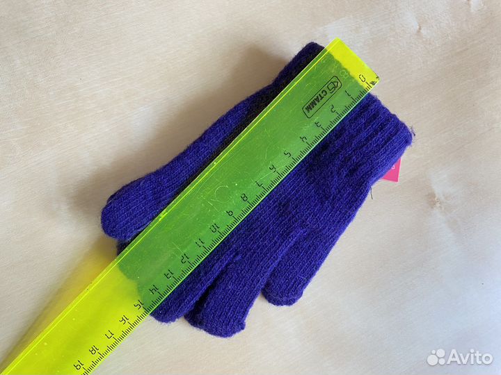 Шерстяные перчатки