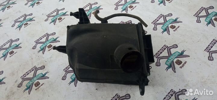 Корпус воздушного фильтра Nissan X-Trail