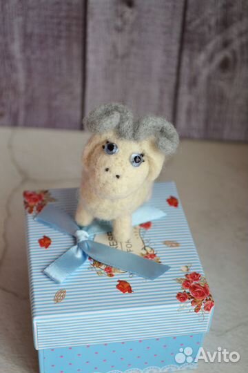 Валяная овечка