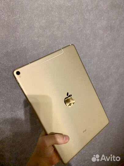 iPad pro 10.5 256gb sim