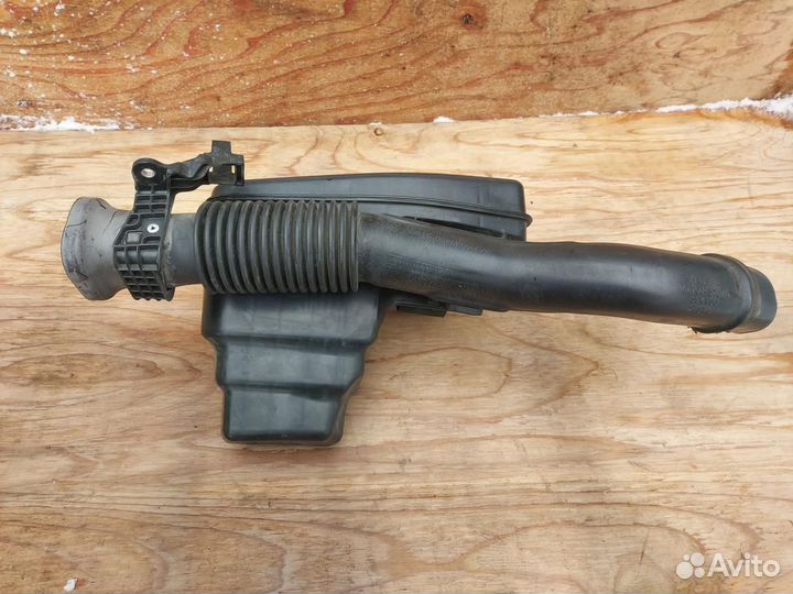 Воздуховод Toyota Prius 3 ZVW30 (2009 - 2011)