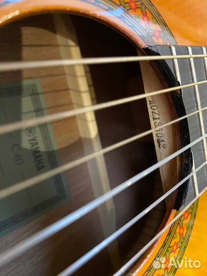 Классическая гитара Yamaha C40