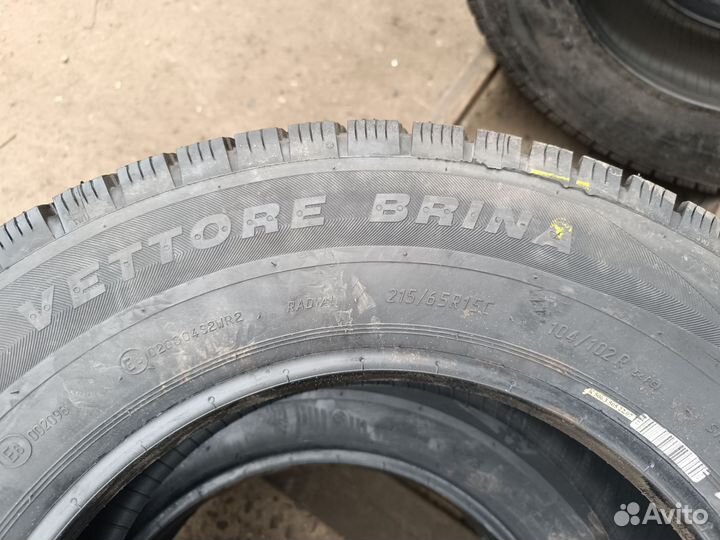 Viatti Vettore Brina V-525 215/65 R15C