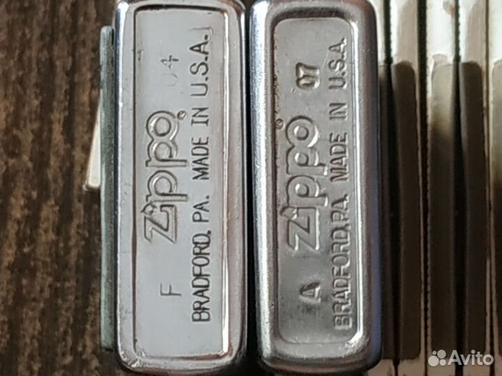 Зажигалка бензиновая zippo. Цена за три зажигалки