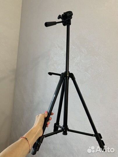 Штатив трипод Dicom напольный