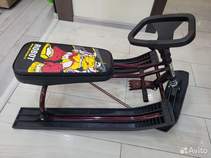 Детский снегокат с ручкой