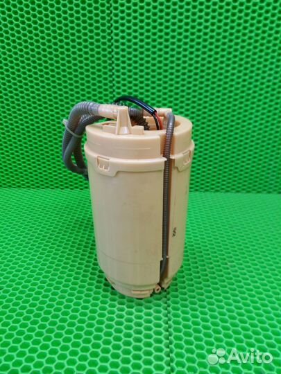 Насос топливный электрический правый Audi Q7 S