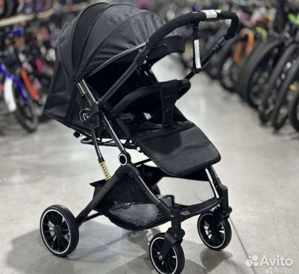 Коляска luxmom 525 с перекидной ручкой