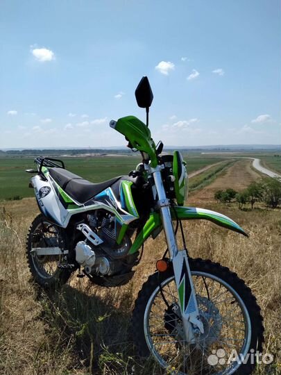 Эндуро 200 кубов