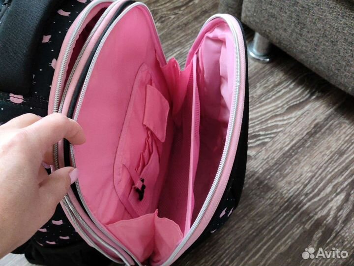 Рюкзак школьный