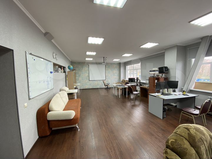 Офисное помещение, 800 м²