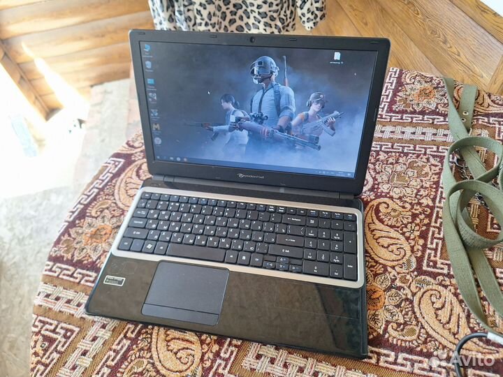 Acer Мощный i5 8gb nvidia820 HDD500 GB