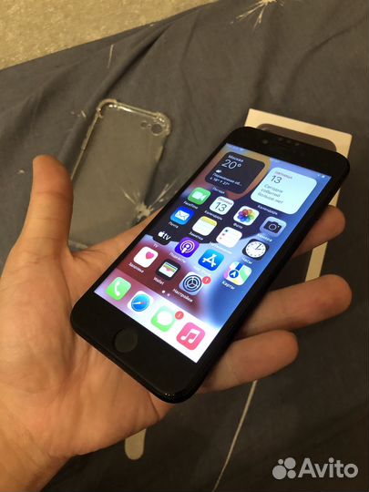 iPhone 7, 32 ГБ