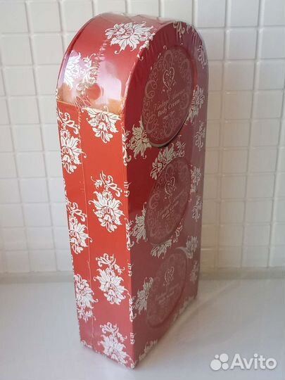 Новый подарочный набор (скраб, крем, соль)