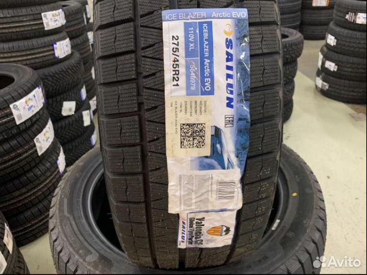 Sailun Ice Blazer Arctic EVO 275/45 R21 110V