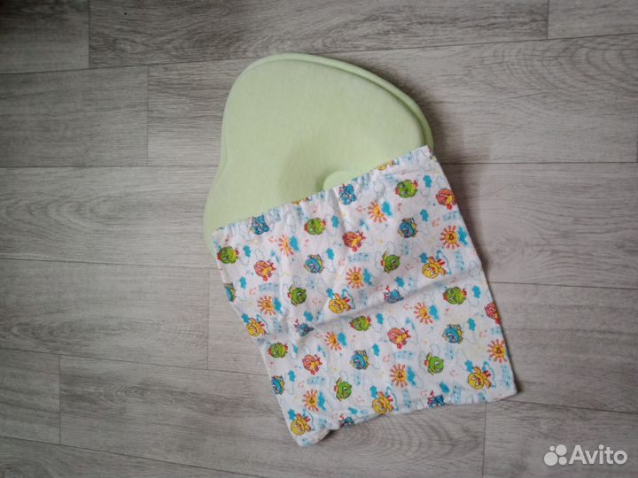 Подушка ортопедическая для новорожденных