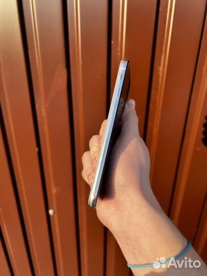 iPhone Xs, 256 ГБ