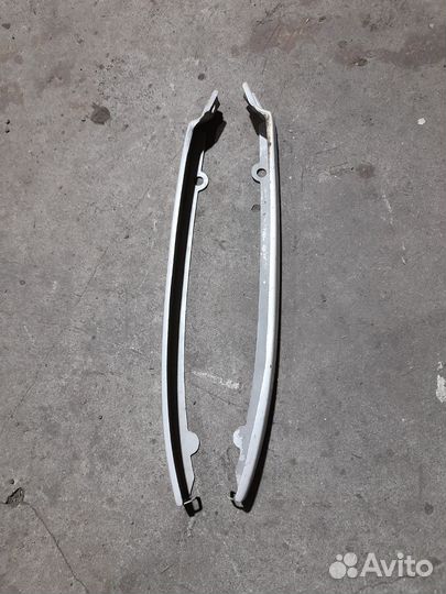 Молдинги под фары Тойота раф 4 первое поколение