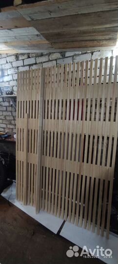 Настенная вешалка 