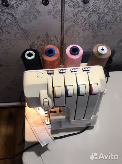 Оверлок для швейной машины