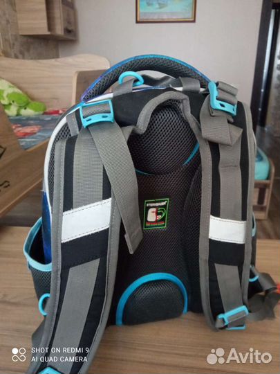 Школьный рюкзак