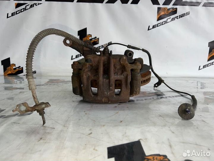 Ступица передняя правая Hyundai Santa Fe D4EA 2007