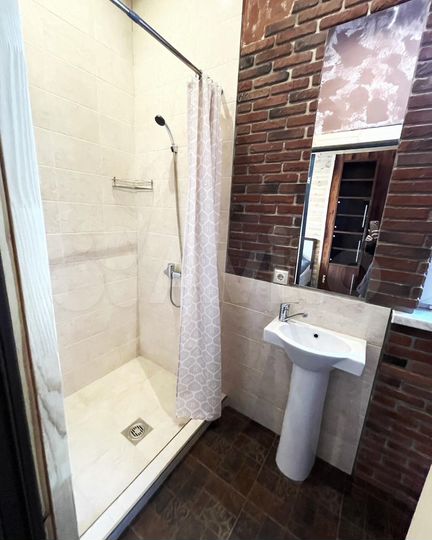 Комната 17 м², 1/2 эт.