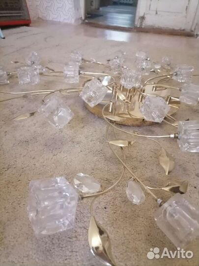 Люстра потолочная