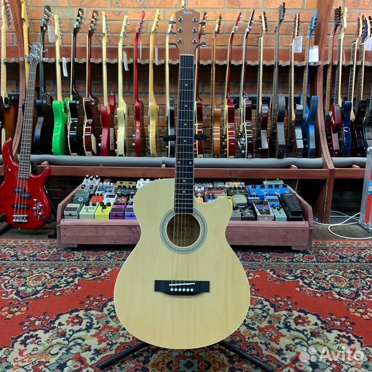 Акустическая гитара Taka TA40C Grand Auditorium